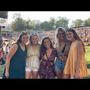 Meet your Posher, Nellie